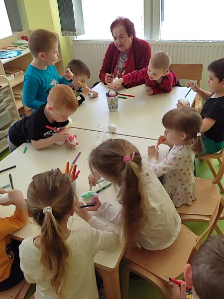foto/RADIONICA USKRS SREDNJA SKUPINA