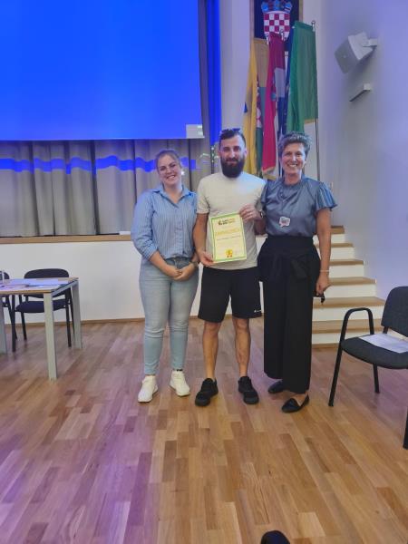 foto/IMG-20250825-WA0000