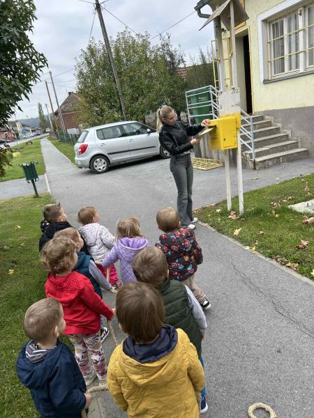 foto/IMG-34ffc77f43192b7335cd44ab7a2d7e57-V