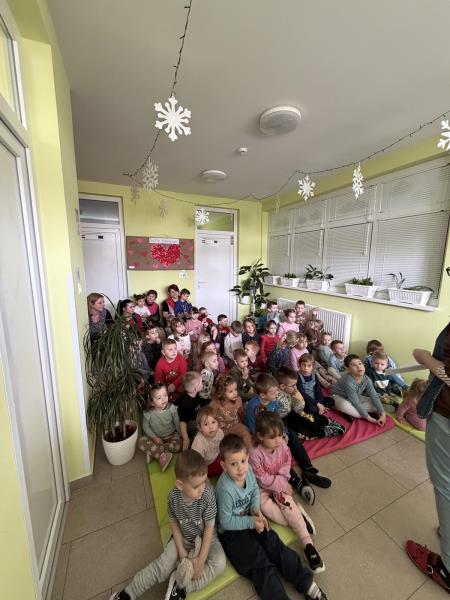 foto/IMG-382c9c81b2ec8ff072851e15237f0fd2-V