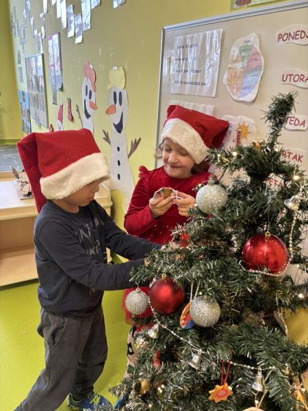 foto/IMG-44e26ec7f241ccf6b597cc20d44dc39b-V