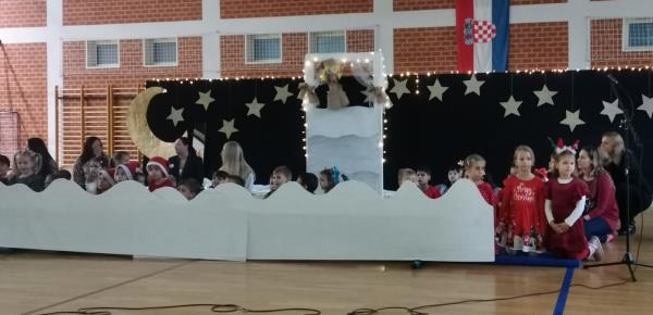 foto/IMG-73011cef518b3e30848c1317f715f27c-V