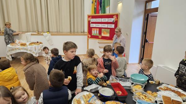 foto/IMG-a2083895ce51329843f538c5cb0893bf-V