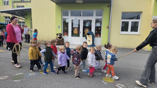 foto/IMG-c56cb3c1d418801e9868d2e601446384-V